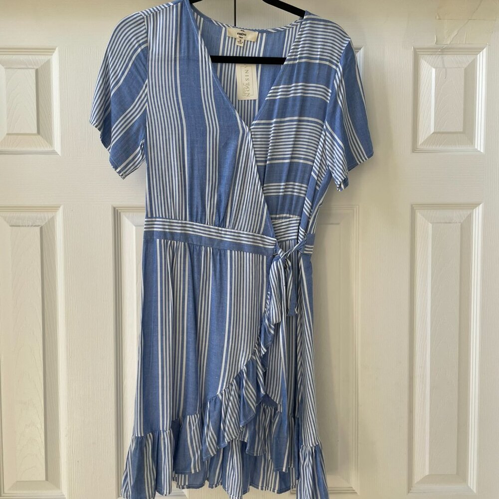 NWT--Entro wrap dress